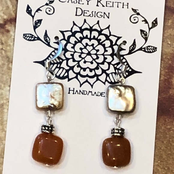 Pearl & Aventurine Earrings - Picture 3 of 8